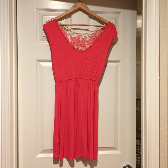 Fun Pretty Pink Dress - Picture 5 of 6